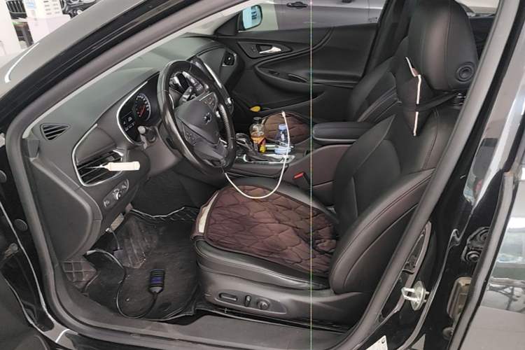 Used Chevrolet Malibu XL 2021 535T Automatic Sport Edition Left Front Seat