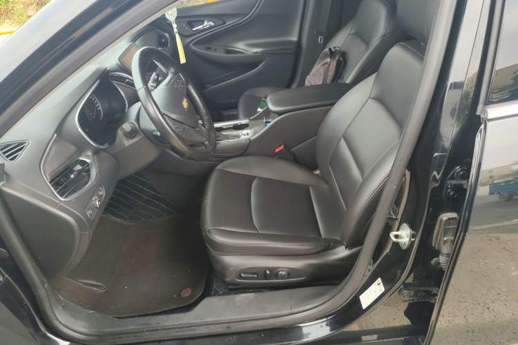 Used Chevrolet Malibu XL 2021 535T Automatic Sport Edition Left Front Seat