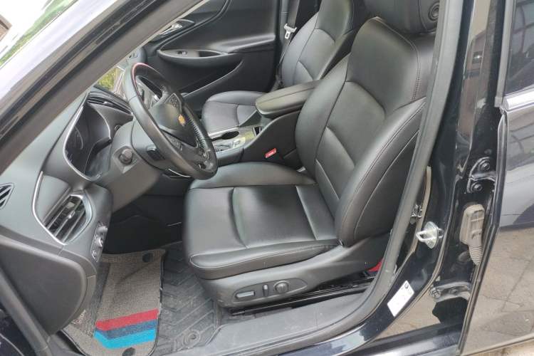Used Chevrolet Malibu XL 2021 535T Automatic Sport Edition Left Front Seat