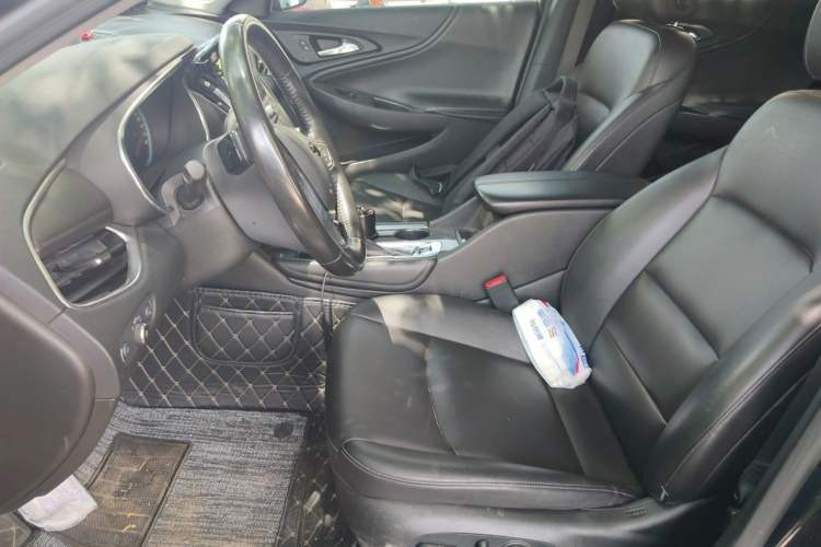 Used Chevrolet Malibu XL 2021 535T Automatic Sport Edition Left Front Seat