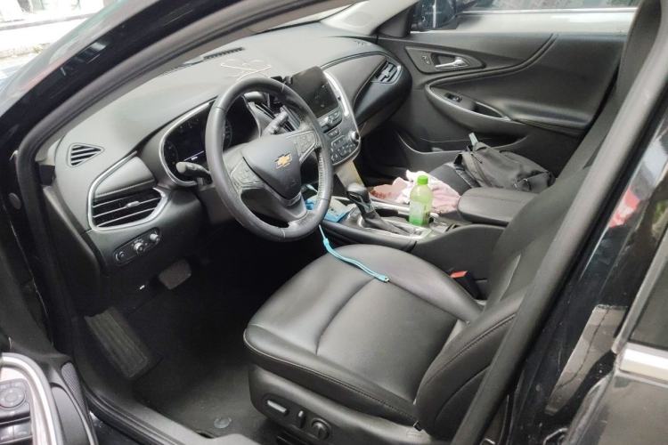 Used Chevrolet Malibu XL 2021 535T Automatic Sport Edition Left Front Seat