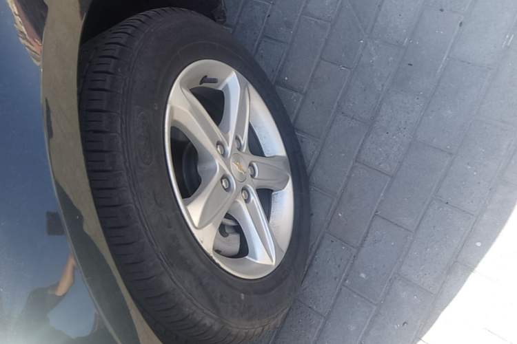 Used Chevrolet Malibu XL 2021 535T Automatic Sharp Edition Left Front Wheel Hub