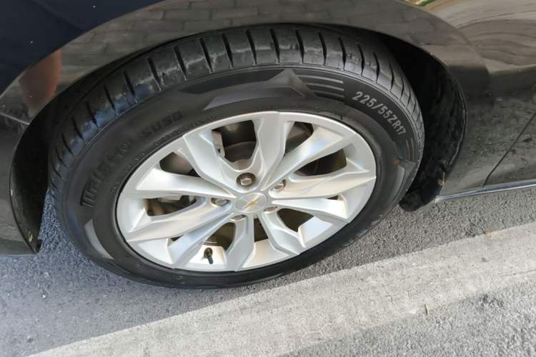 Used Chevrolet Malibu XL 2021 535T Automatic Sport Edition Left Front Wheel Hub