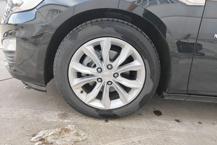 Used Chevrolet Malibu XL 2021 535T Automatic RuiLian Edition Left Front Wheel Hub