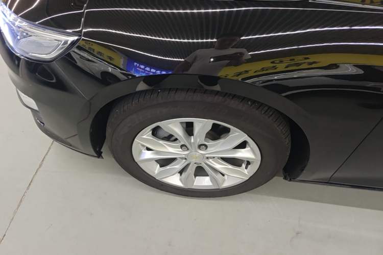 Used Chevrolet Malibu XL 2021 535T Automatic Sport Edition Left Front Wheel Hub