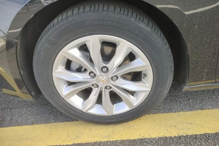 Used Chevrolet Malibu XL 2021 535T Automatic RuiLian Edition Left Front Wheel Hub