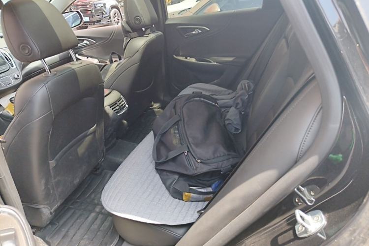 Used Chevrolet Malibu XL 2021 535T Automatic Sport Edition Left Rear Seat