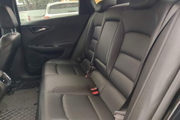 Used Chevrolet Malibu XL 2021 535T Automatic RuiLian Edition Left Rear Seat
