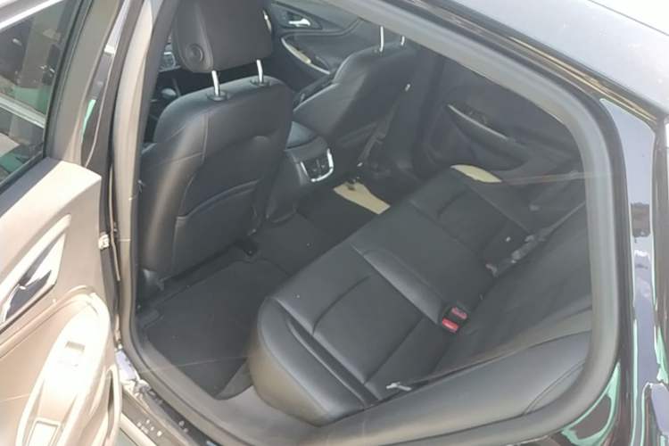 Used Chevrolet Malibu XL 2021 535T Automatic Sport Edition Left Rear Seat
