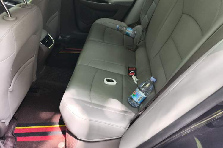 Used Chevrolet Malibu XL 2021 535T Automatic Sharp Edition Left Rear Seat