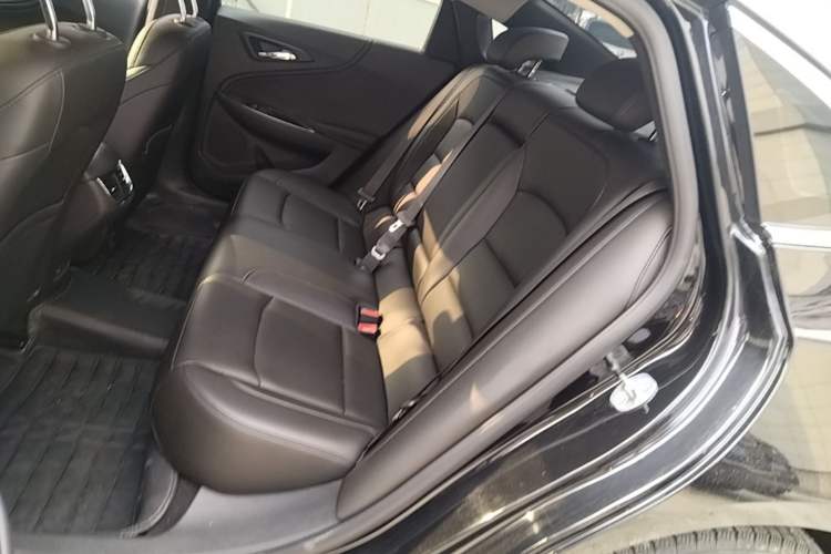 Used Chevrolet Malibu XL 2021 535T Automatic RuiLian Edition Left Rear Seat