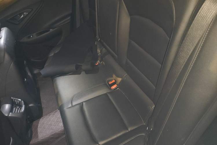 Used Chevrolet Malibu XL 2021 535T Automatic Sport Edition Left Rear Seat