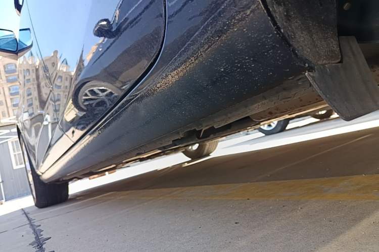 Used Chevrolet Malibu XL 2021 535T Automatic Sport Edition Left Side Sill