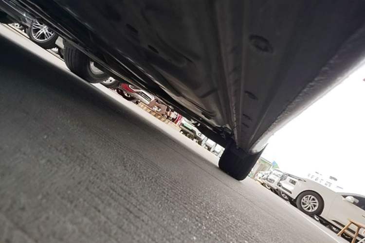 Used Chevrolet Malibu XL 2021 535T Automatic Sport Edition Left Side Sill