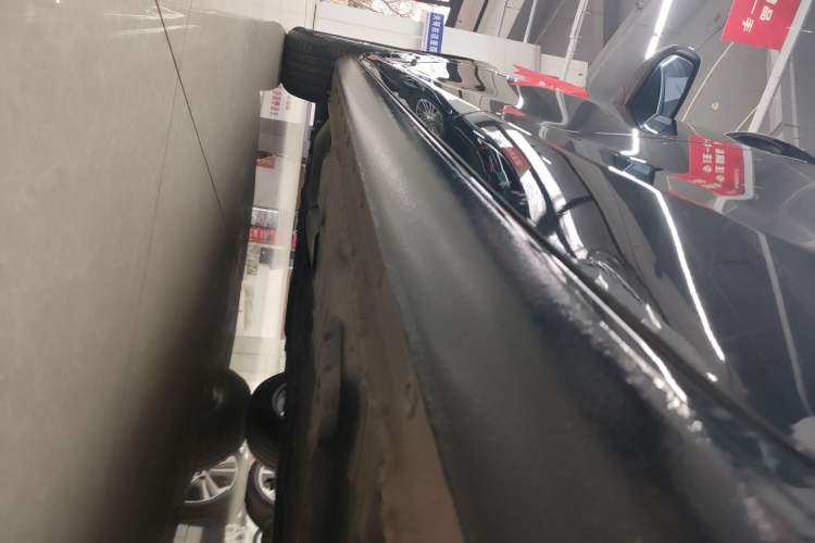 Used Chevrolet Malibu XL 2021 535T Automatic Sharp Edition Left Side Sill