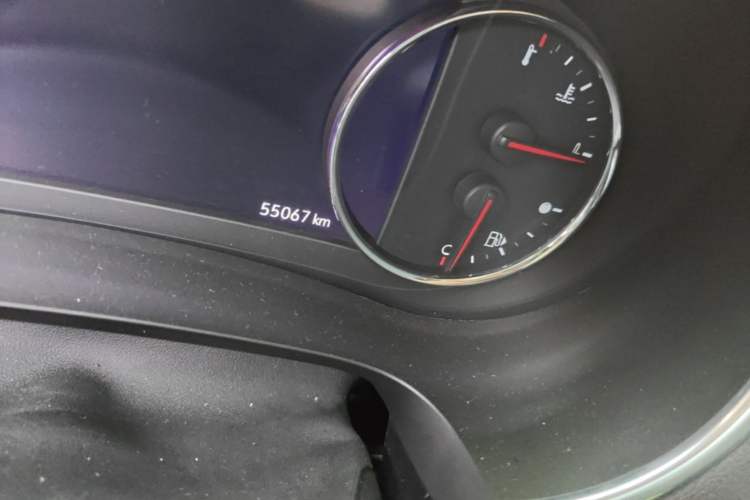 Used Chevrolet Malibu XL 2021 Redline 550T Automatic RuiLian Edition Odometer Close Up