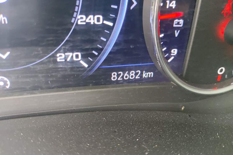 Used Chevrolet Malibu XL 2021 535T Automatic RuiLian Edition Odometer Close Up
