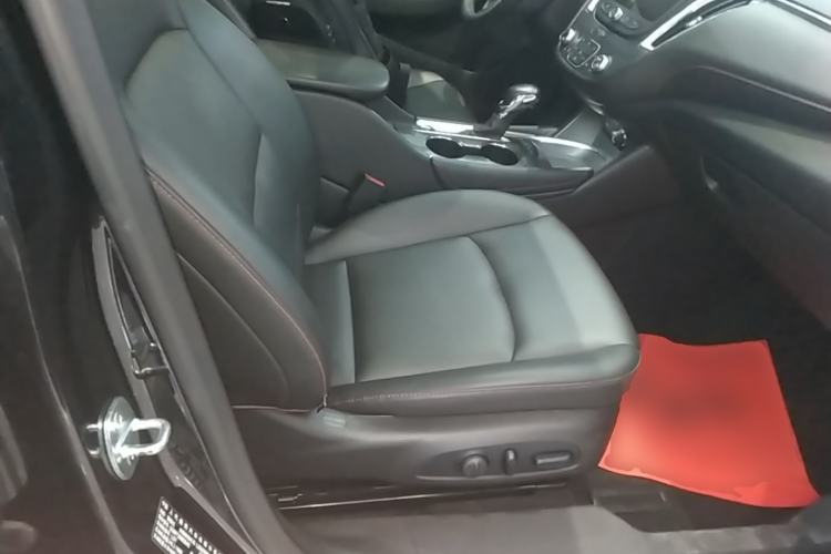 Used Chevrolet Malibu XL 2021 Redline 550T Automatic RuiLian Edition Right Front Seat