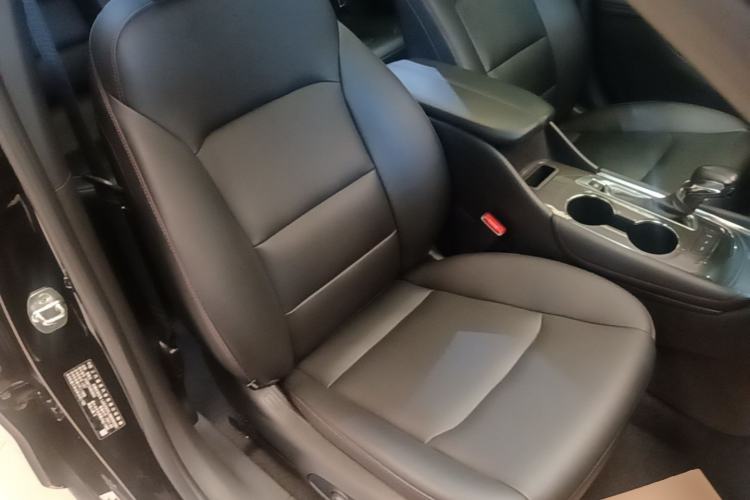 Used Chevrolet Malibu XL 2021 Redline 550T Automatic RuiLian Edition Right Front Seat