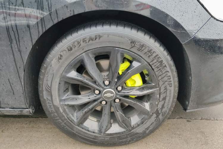 Used Chevrolet Malibu XL 2021 535T Automatic RuiLian Edition Right Front Wheel Hub