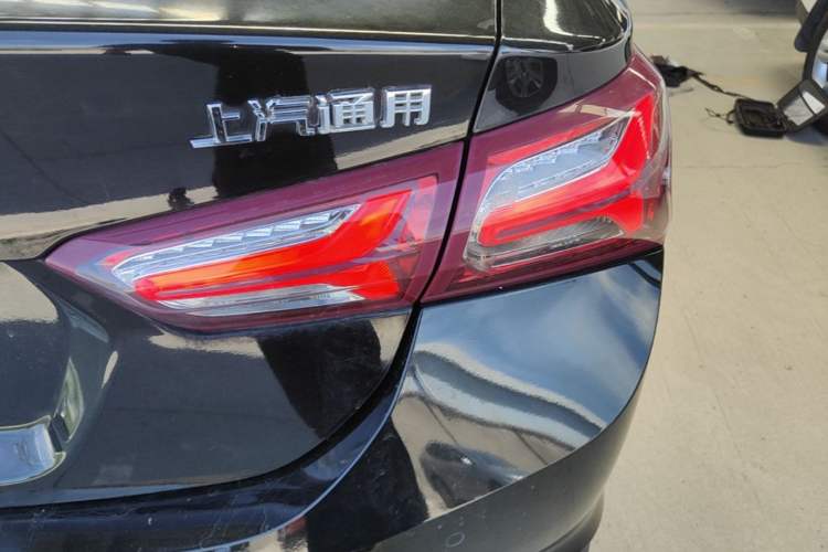 Used Chevrolet Malibu XL 2021 535T Automatic Sport Edition Right Rear Taillight