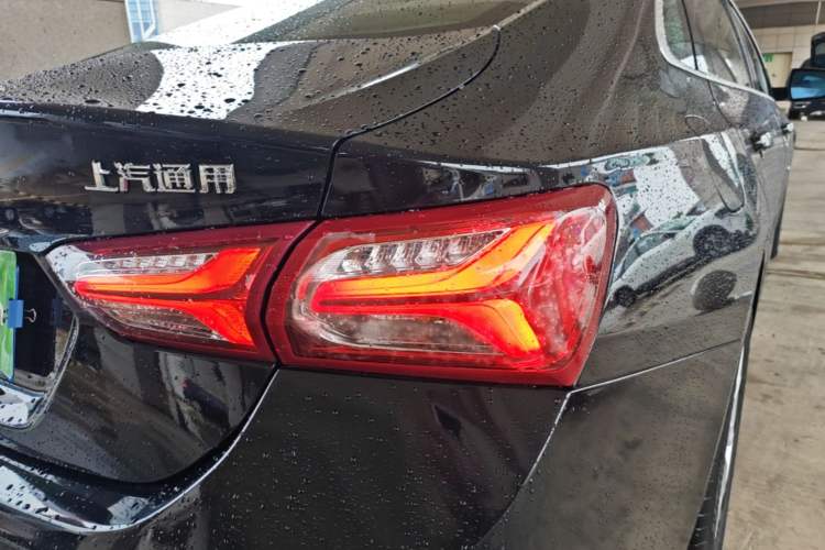 Used Chevrolet Malibu XL 2021 535T Automatic Sport Edition Right Rear Taillight
