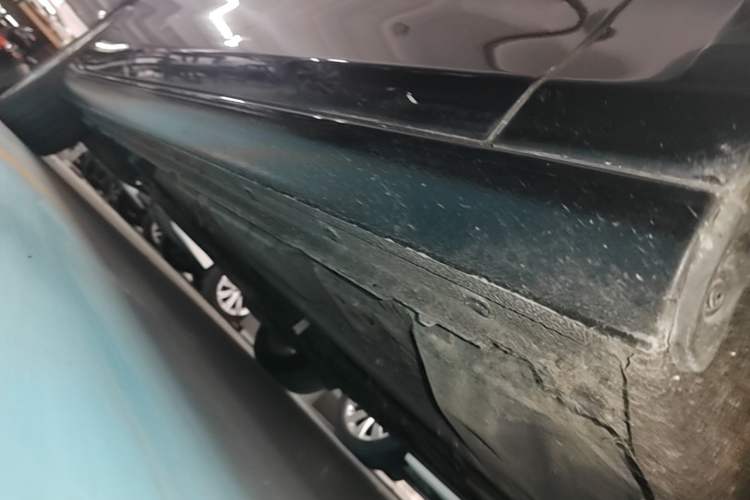 Used Chevrolet Malibu XL 2021 535T Automatic Sport Edition Right Side Sill