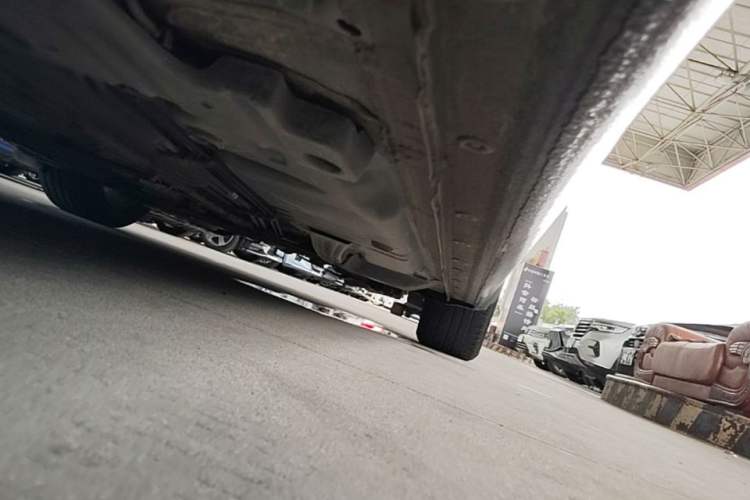 Used Chevrolet Malibu XL 2021 535T Automatic Sport Edition Right Side Sill