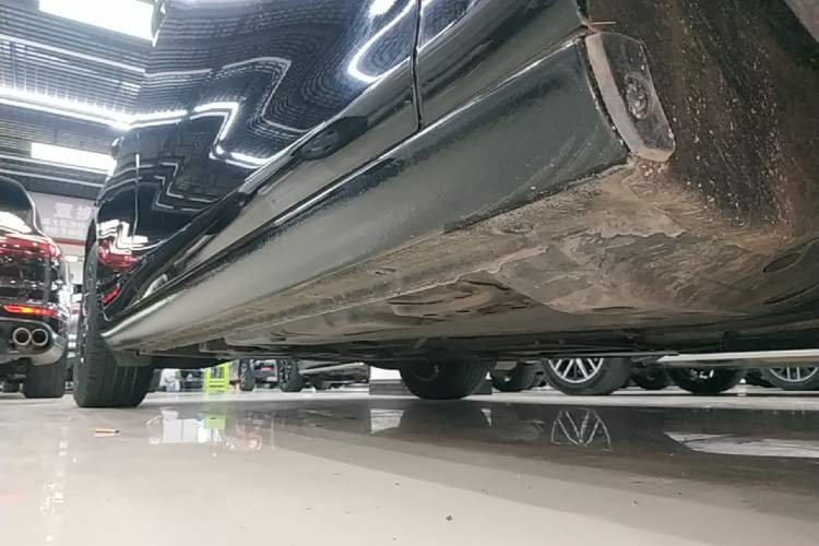 Used Chevrolet Malibu XL 2021 535T Automatic Sport Edition Right Side Sill