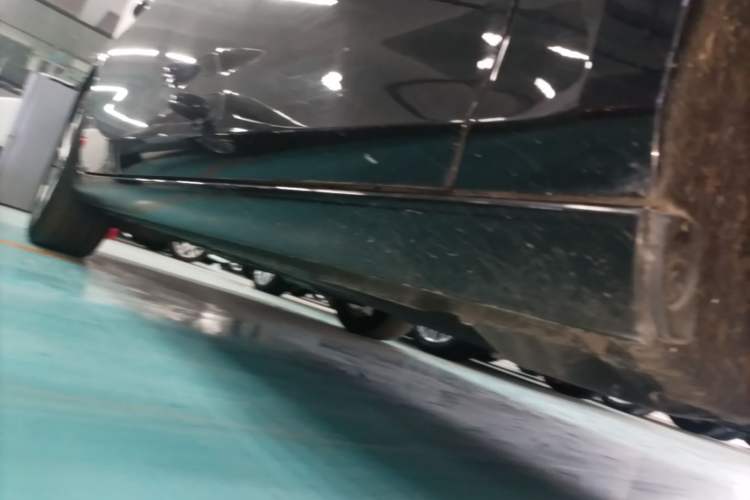 Used Chevrolet Malibu XL 2021 535T Automatic Sport Edition Right Side Sill
