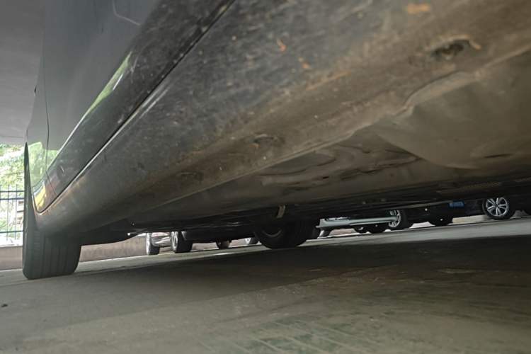 Used Chevrolet Malibu XL 2021 535T Automatic Sport Edition Right Side Sill