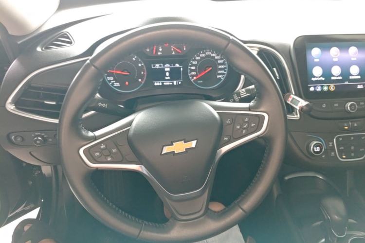 Used Chevrolet Malibu XL 2021 535T Automatic Sport Edition Steering Wheel