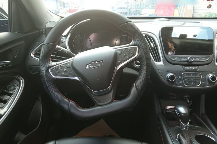 Used Chevrolet Malibu XL 2021 Redline 550T Automatic Sharp Edition Steering Wheel