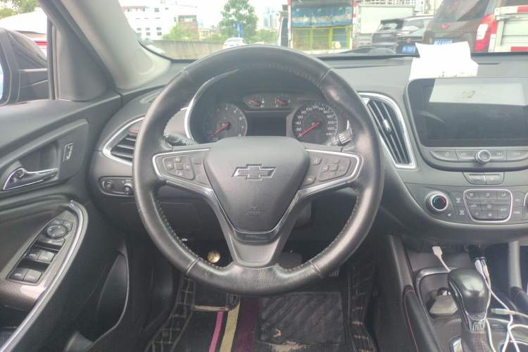 Used Chevrolet Malibu XL 2021 Redline 550T Automatic Sharp Edition Steering Wheel