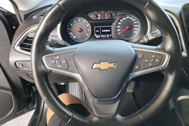 Used Chevrolet Malibu XL 2021 535T Automatic Sport Edition Steering Wheel