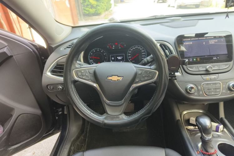 Used Chevrolet Malibu XL 2021 535T Automatic Sport Edition Steering Wheel
