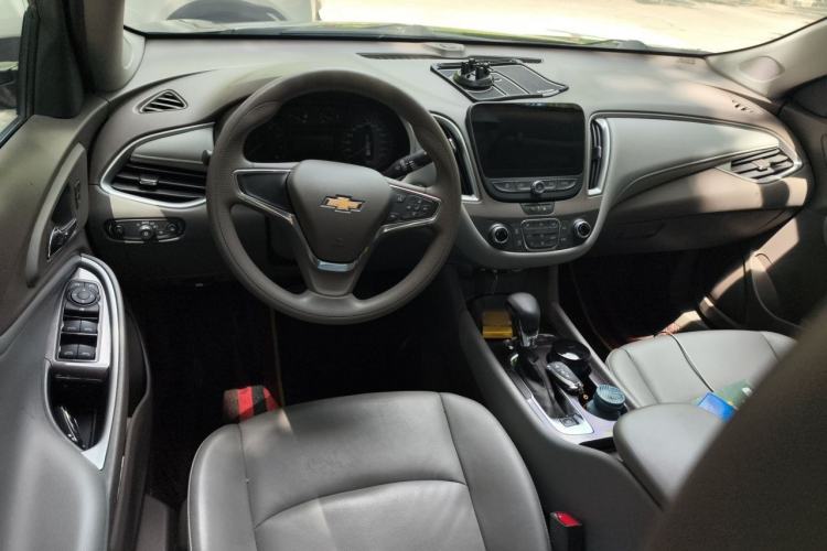 Used Chevrolet Malibu XL 2021 535T Automatic Sharp Edition Steering Wheel