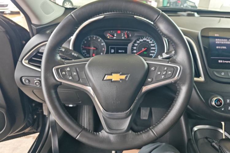 Used Chevrolet Malibu XL 2021 535T Automatic Sport Edition Steering Wheel
