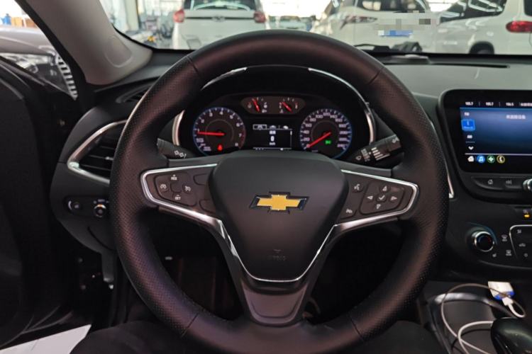 Used Chevrolet Malibu XL 2021 535T Automatic Sport Edition Steering Wheel