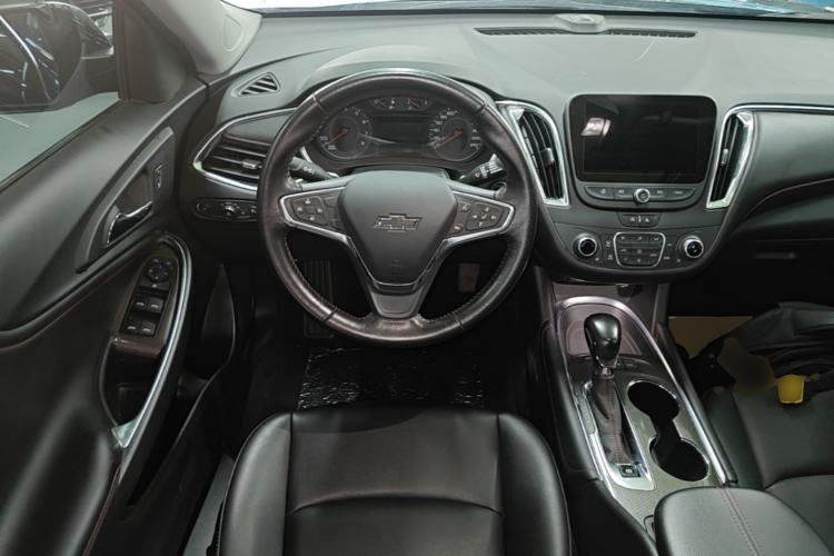 Used Chevrolet Malibu XL 2021 Redline 550T Automatic Sharp Edition Steering Wheel