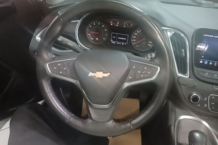 Used Chevrolet Malibu XL 2021 535T Automatic Sport Edition Steering Wheel