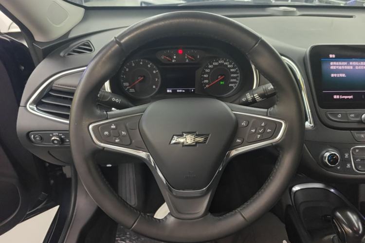 Used Chevrolet Malibu XL 2021 535T Automatic Sport Edition Steering Wheel