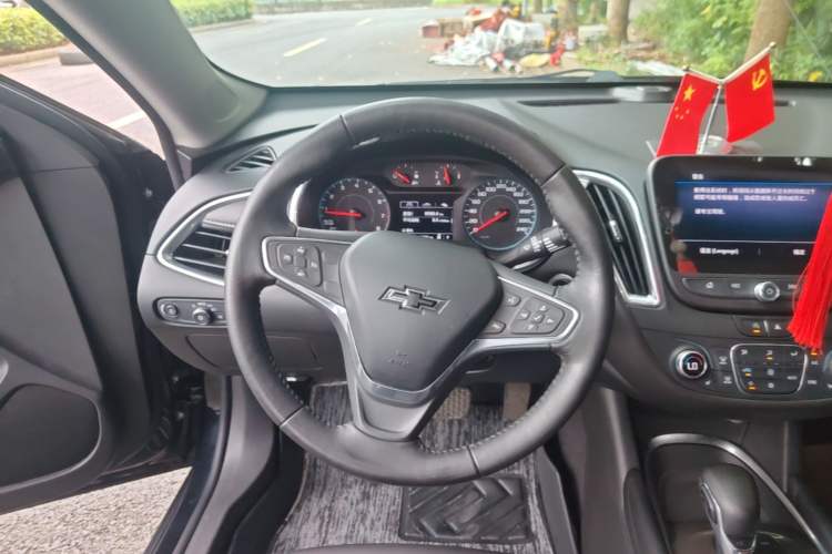 Used Chevrolet Malibu XL 2021 535T Automatic Sport Edition Steering Wheel