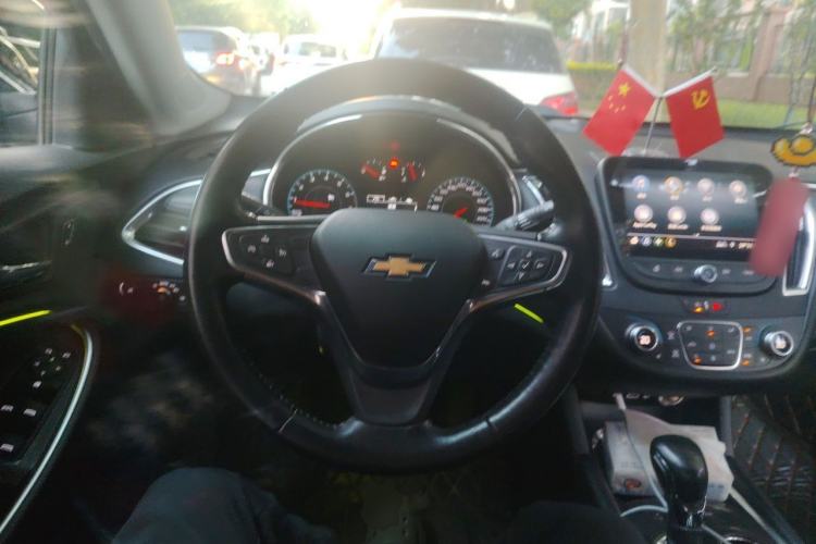 Used Chevrolet Malibu XL 2021 535T Automatic Sport Edition Steering Wheel