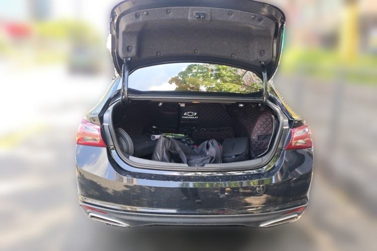 Used Chevrolet Malibu XL 2021 535T Automatic Sport Edition Trunk