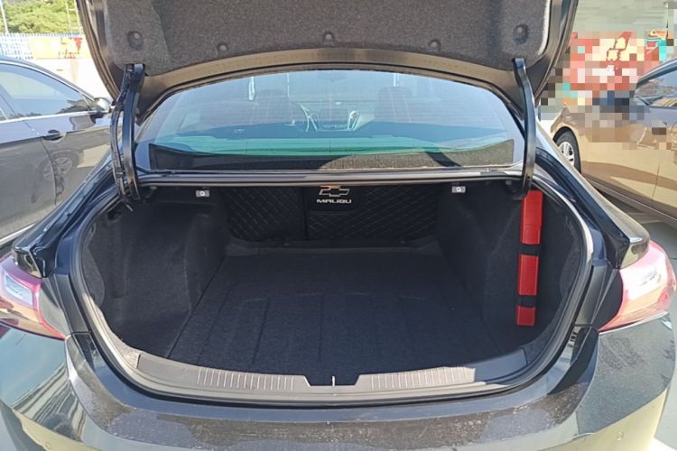Used Chevrolet Malibu XL 2021 535T Automatic Sport Edition Trunk