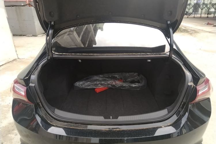 Used Chevrolet Malibu XL 2021 535T Automatic RuiLian Edition Trunk