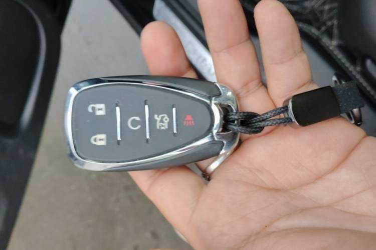 Used Chevrolet Malibu XL 2021 535T Automatic RuiLian Edition Vehicle Key
