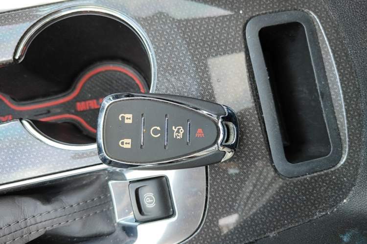 Used Chevrolet Malibu XL 2021 535T Automatic RuiLian Edition Vehicle Key