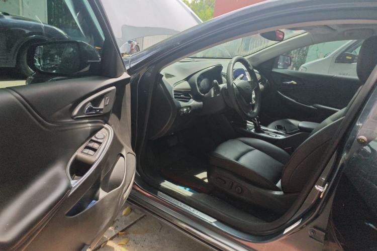 Used Chevrolet Malibu XL 2021 Redline 550T Automatic RuiLian Edition Driver Seat